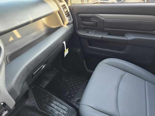 Used 2025 RAM 5500 Tradesman image 15