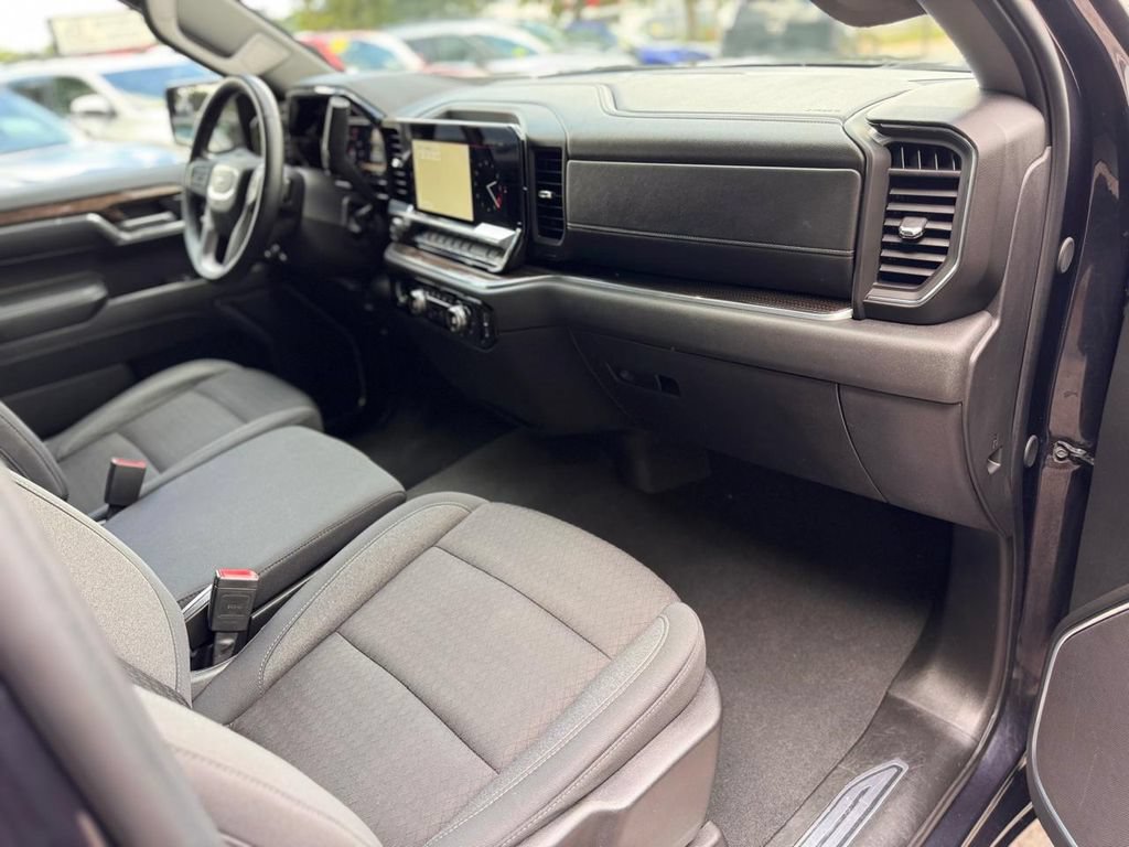 Used 2024 GMC Sierra 1500 Elevation AWD/4WD image 24