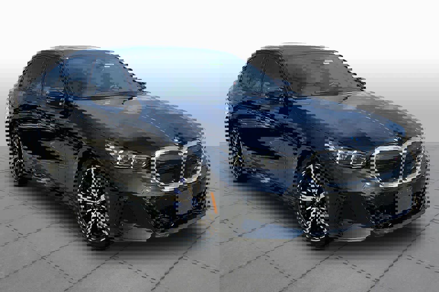 Used 2024 BMW i5 M60 w/ Premium Package AWD/4WD image 2