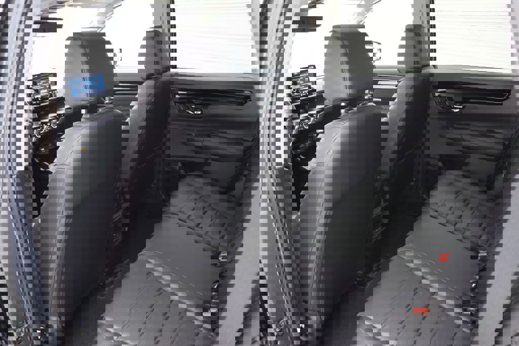 Used 2025 Honda CR-V EX-L image 10