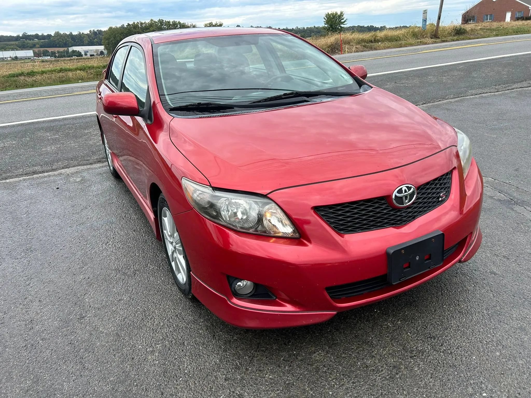 Used 2010 Toyota Corolla S FWD image 3
