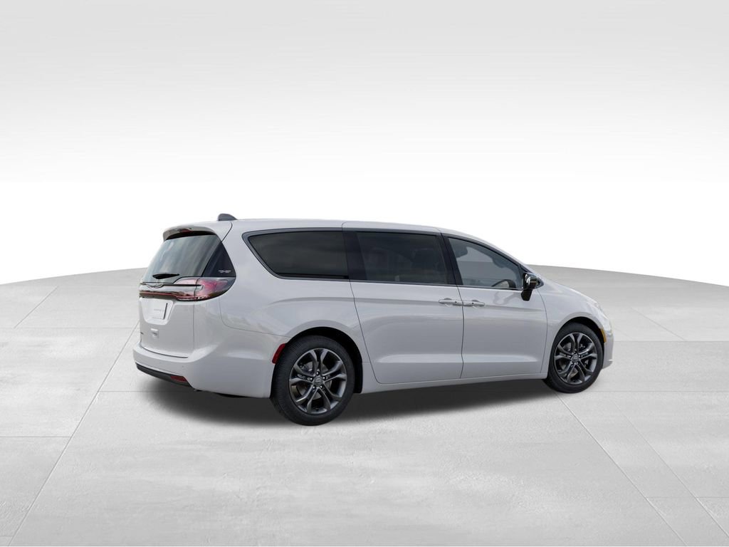New 2026 Chrysler Pacifica Select FWD image 5