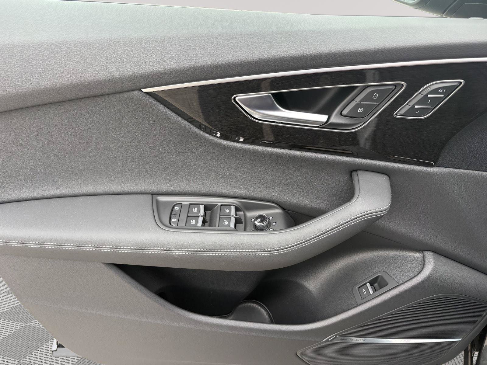 New 2026 Audi Q8 Prestige AWD/4WD image 12