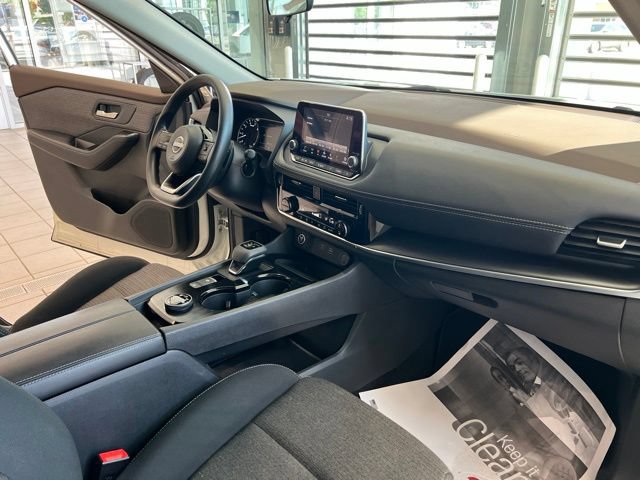 Used 2022 Nissan Rogue SV AWD/4WD image 24