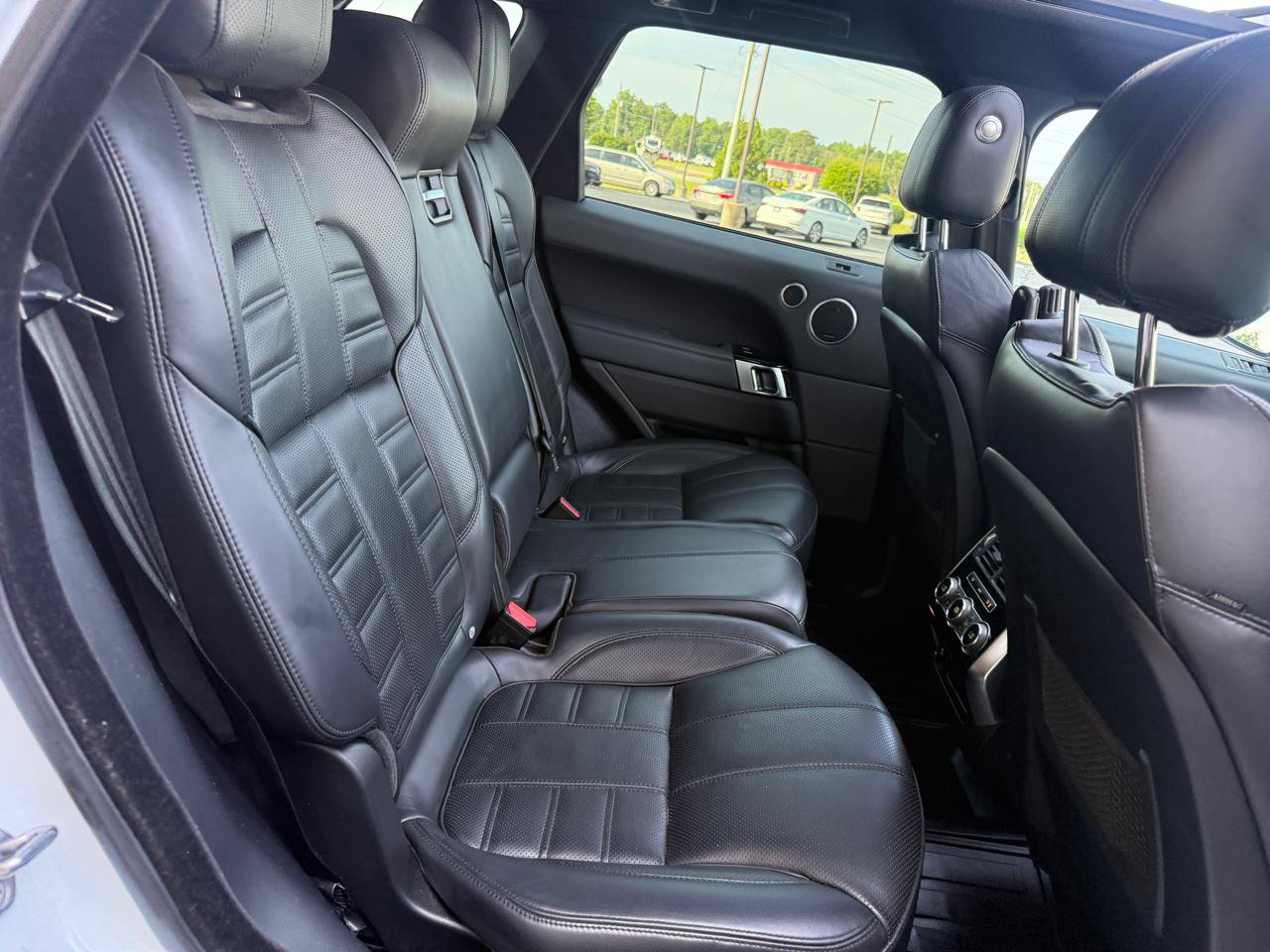 Used 2015 Land Rover Range Rover Sport Autobiography AWD/4WD image 17