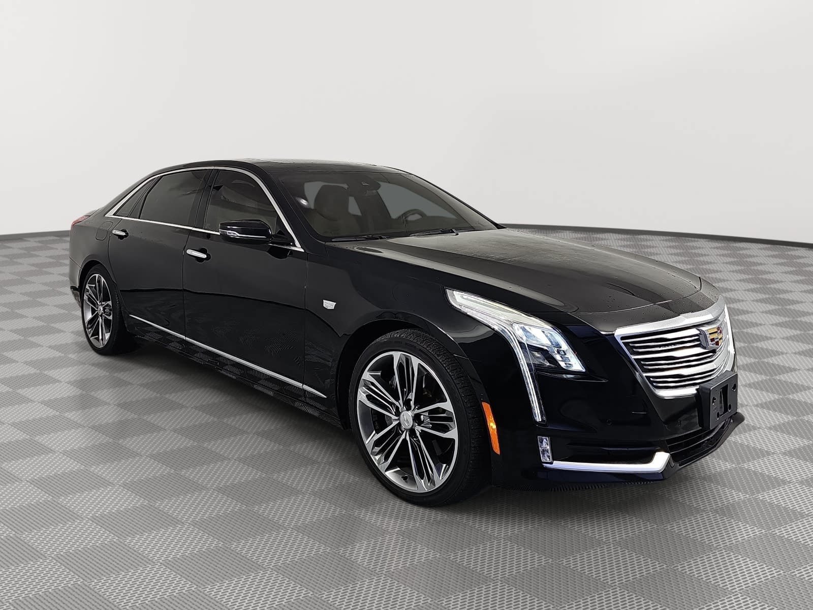 Used 2018 Cadillac CT6 Platinum AWD/4WD image 2