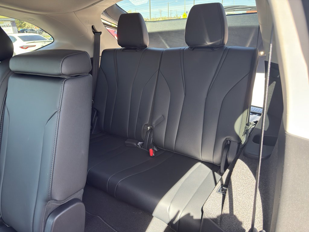 New 2026 Acura MDX SH-AWD image 29