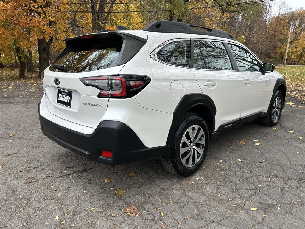 Certified 2023 Subaru Outback 2.5i image 8