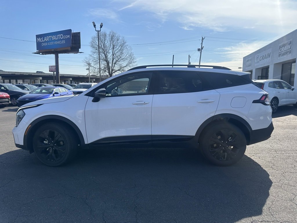 Used 2025 Kia Sportage X-Line w/ Premium Package image 11