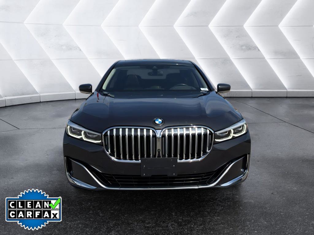 Used 2022 BMW 740i xDrive w/ Premium Package AWD/4WD image 2