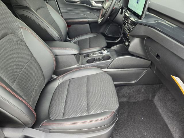 New 2025 Ford Escape ST-Line w/ Tech Pack #1 image 11
