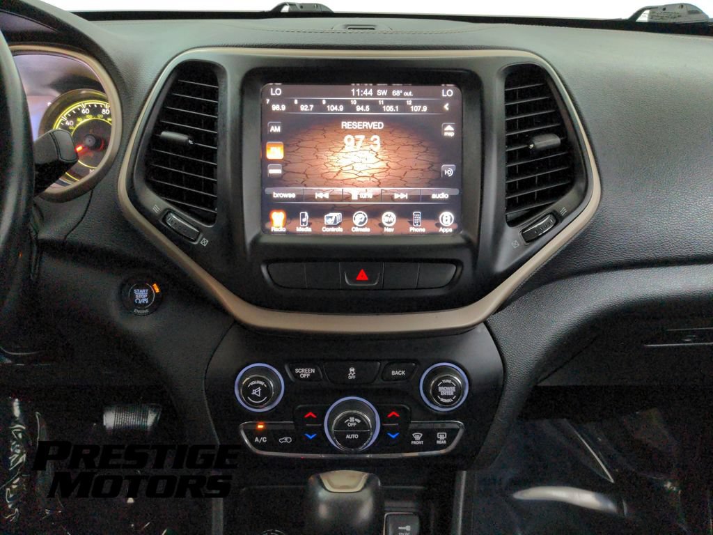 Used 2015 Jeep Cherokee Limited AWD/4WD image 23