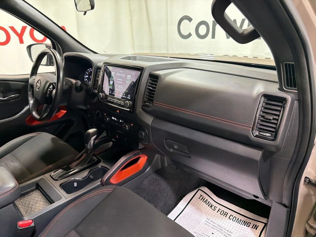 Used 2022 Nissan Frontier PRO-4X w/ Technology Package AWD/4WD image 11