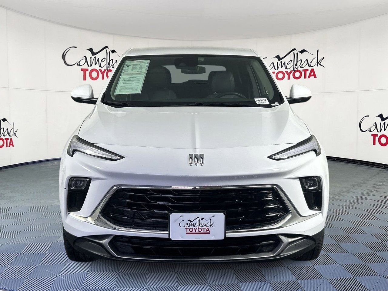 Used 2025 Buick Encore GX Preferred FWD image 3