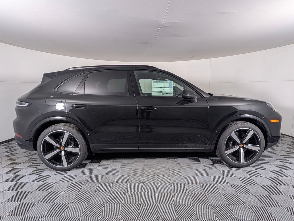 New 2026 Porsche Cayenne AWD/4WD image 8