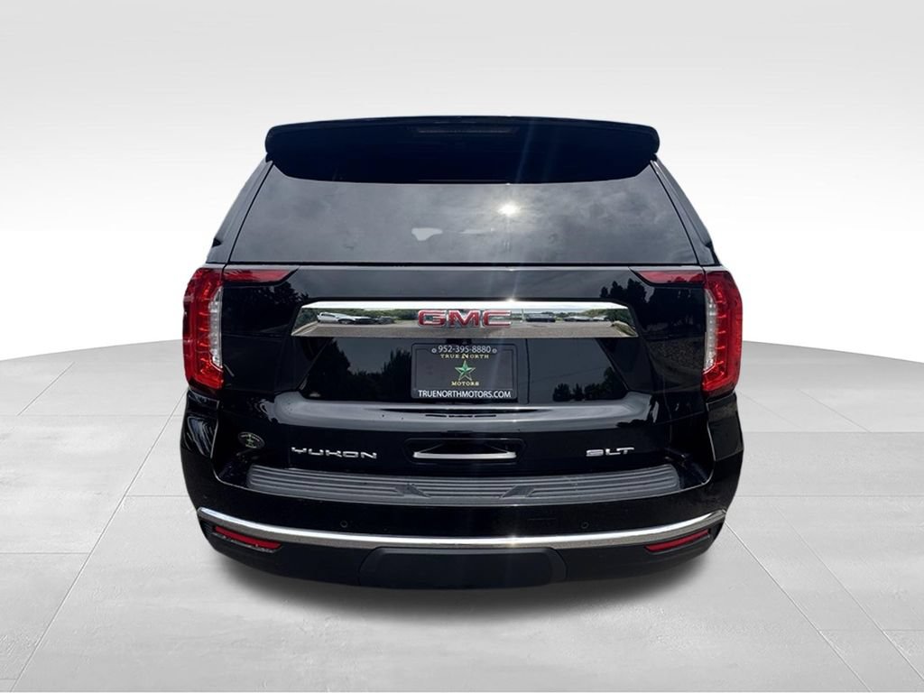 Used 2024 GMC Yukon XL SLT w/ SLT Luxury Package AWD/4WD image 9