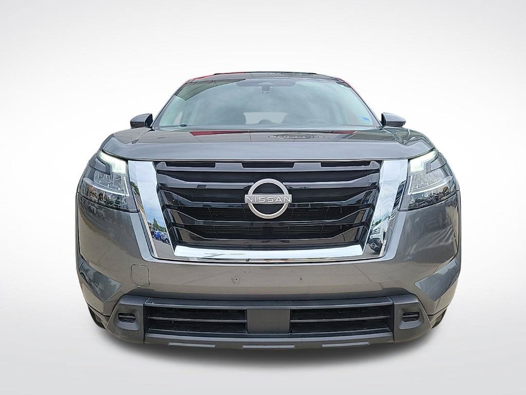 Used 2022 Nissan Pathfinder SV AWD/4WD image 7