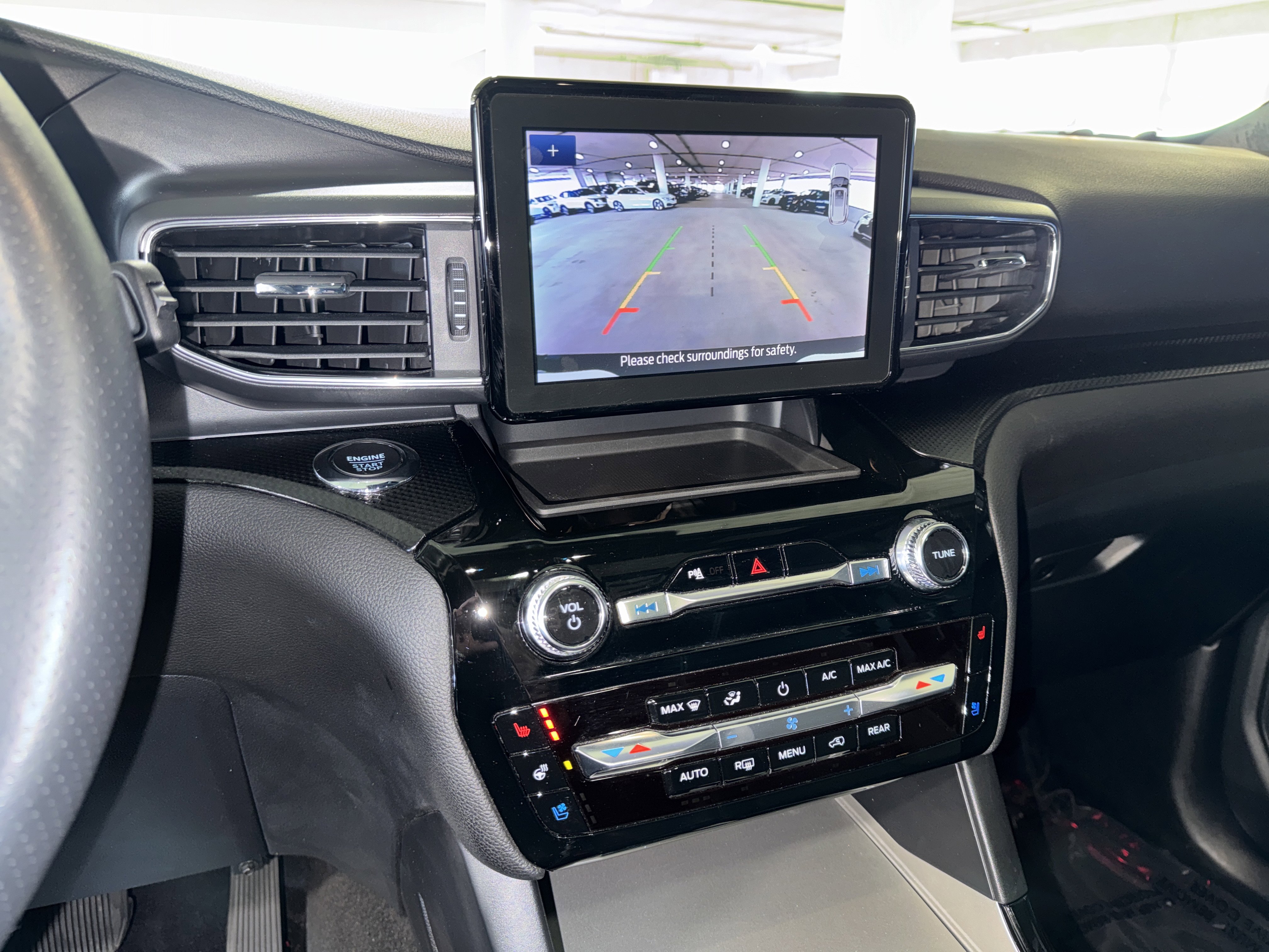 Used 2024 Ford Explorer ST w/ Equipment Group 401A image 28