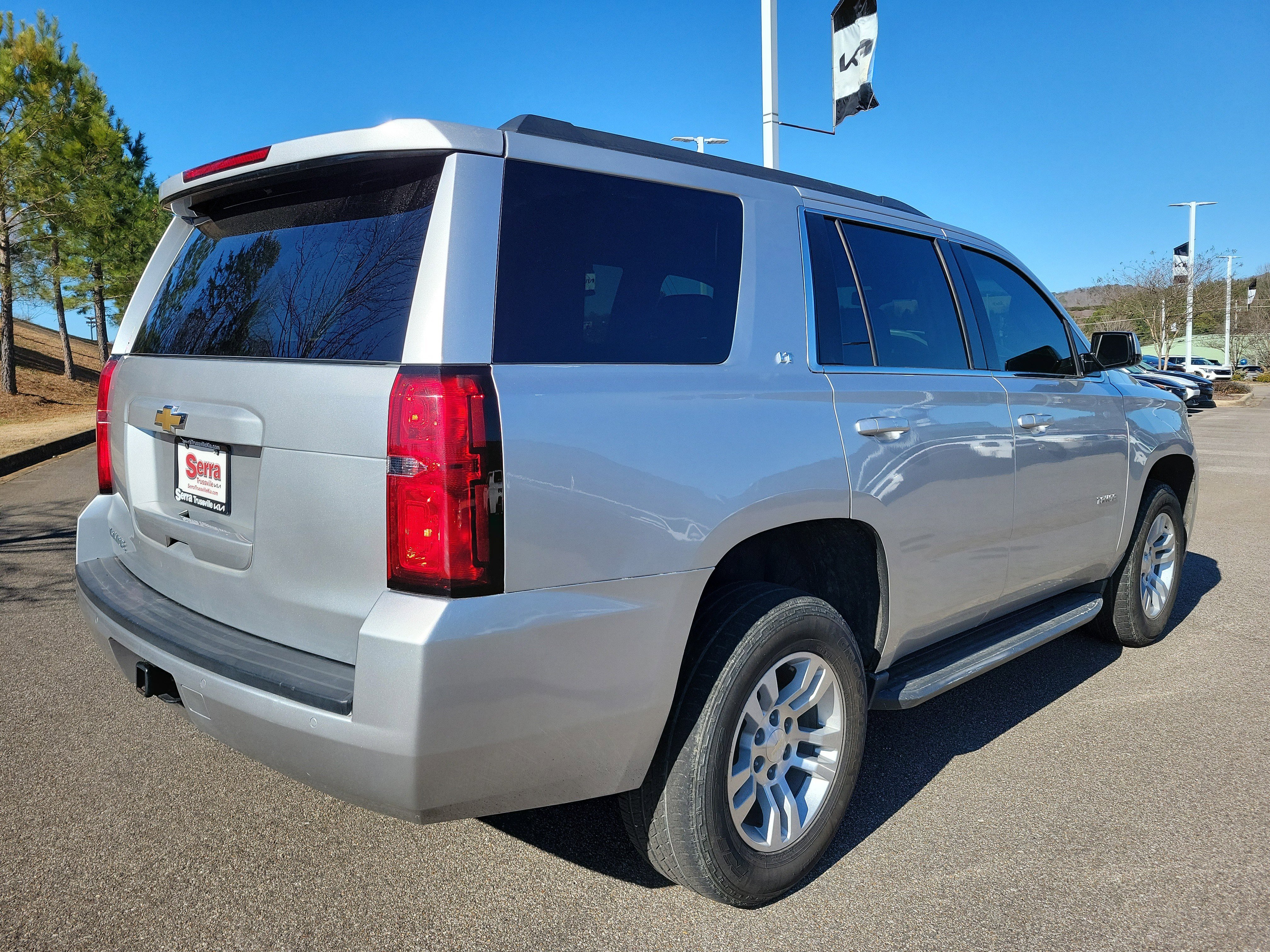 Used 2018 Chevrolet Tahoe LT AWD/4WD image 24