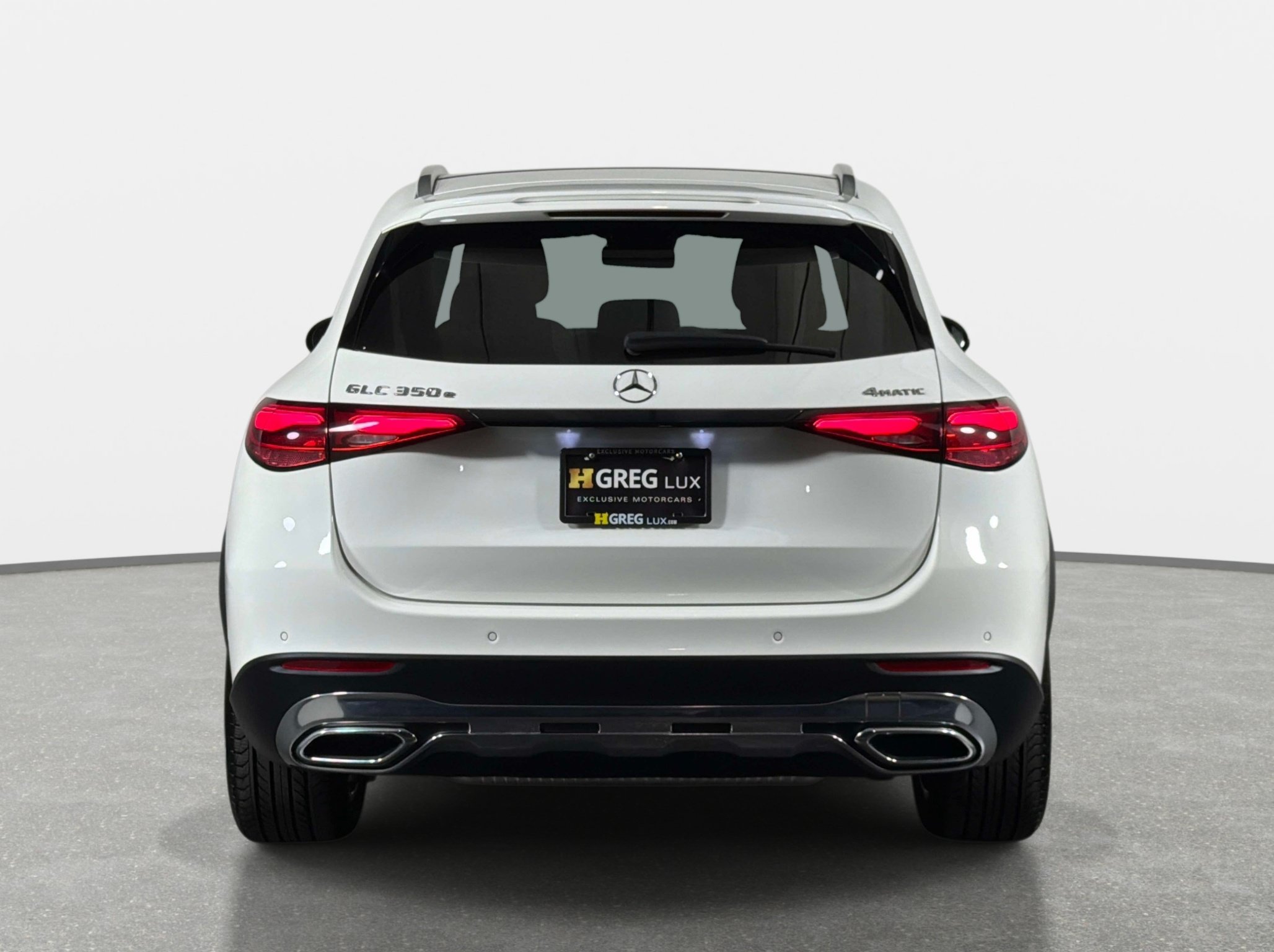 Used 2025 Mercedes-Benz GLC 350e 4MATIC image 8