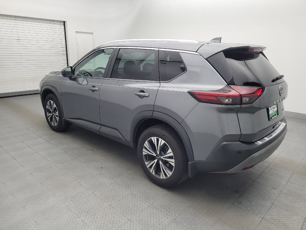 Used 2023 Nissan Rogue SV w/ SV Premium B Package FWD image 3