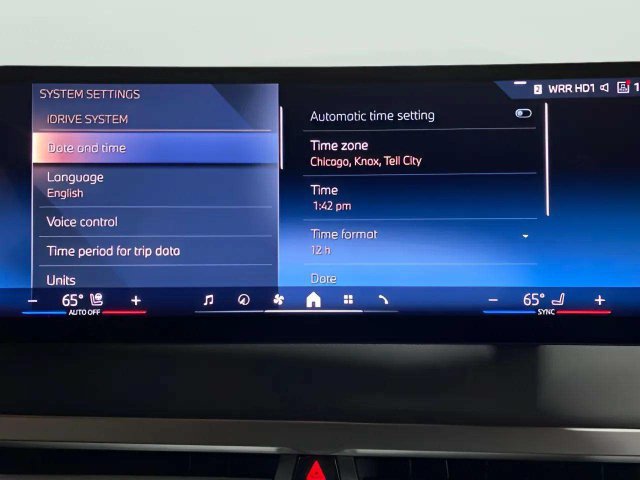 Used 2025 BMW iX xDrive50 AWD/4WD image 53
