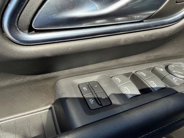 Used 2023 GMC Yukon AT4 w/ AT4 Premium Package AWD/4WD image 23