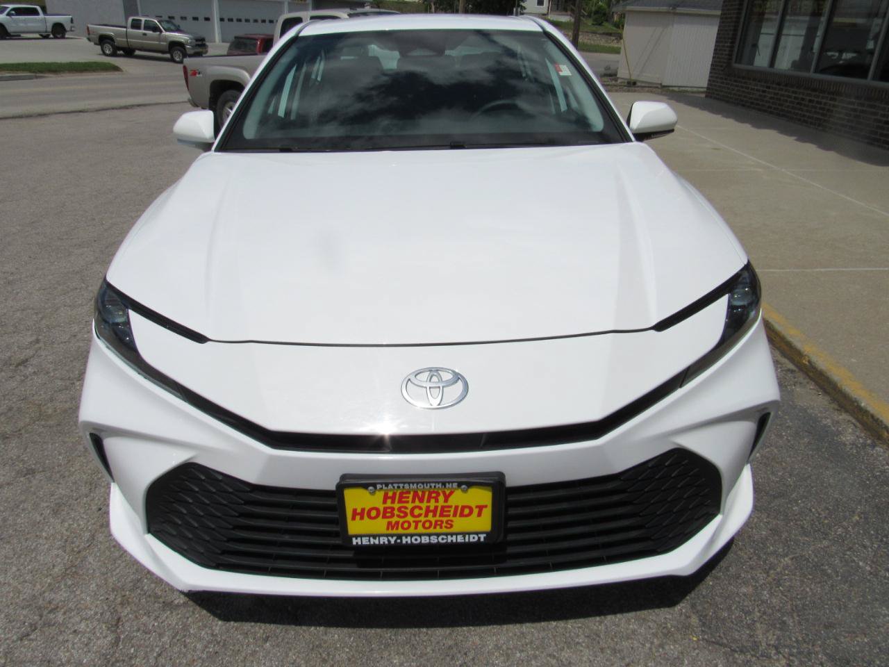 Used 2026 Toyota Camry LE FWD image 2