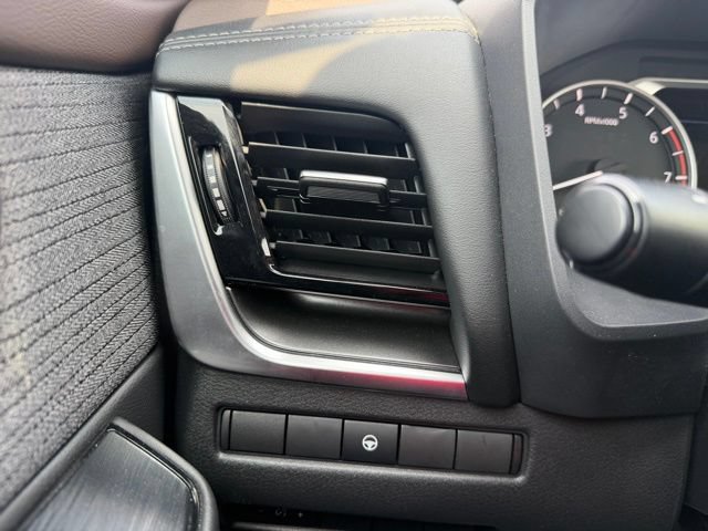 Certified 2022 Nissan Rogue SV FWD image 26