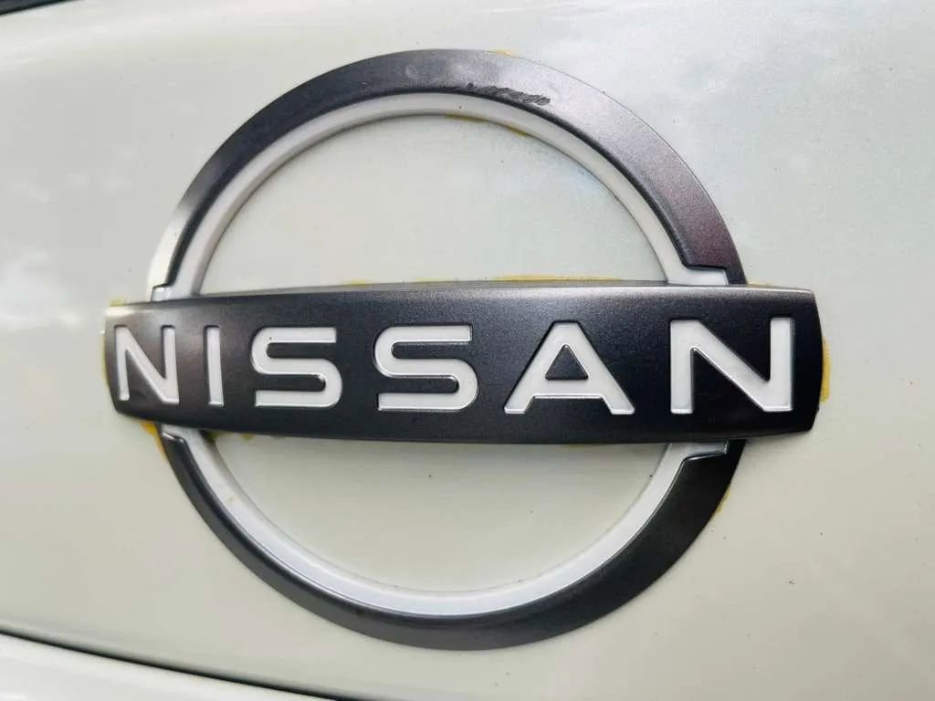 Used 2023 Nissan Murano Platinum w/ Cargo Package image 12