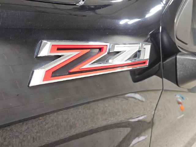 Used 2020 Chevrolet Silverado 1500 Custom Trail Boss w/ Custom Convenience Package AWD/4WD image 39
