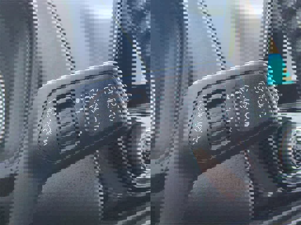 Used 2018 Ford EcoSport Titanium image 26