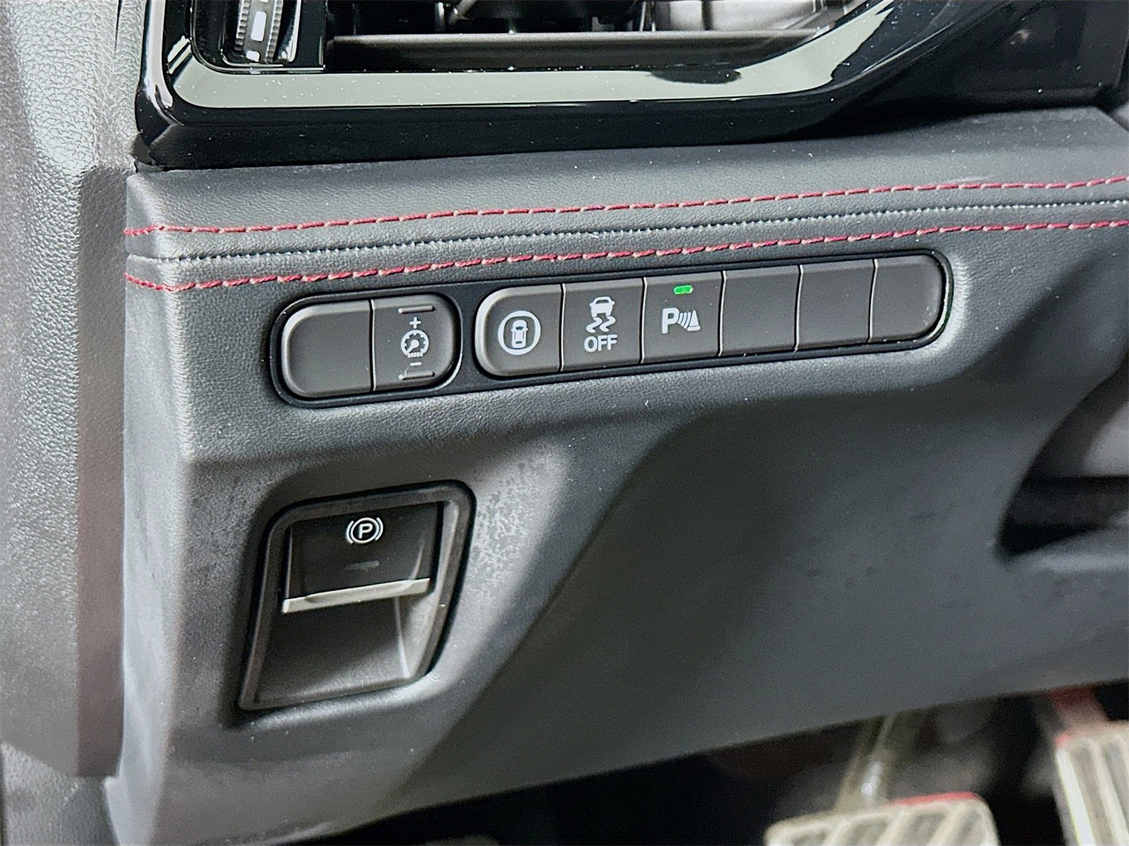 Used 2023 Acura MDX A-Spec image 10