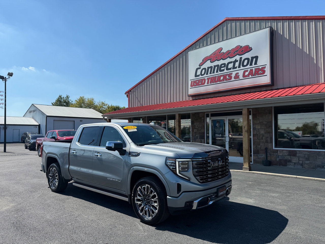Used 2024 GMC Sierra 1500 Denali Ultimate image 1
