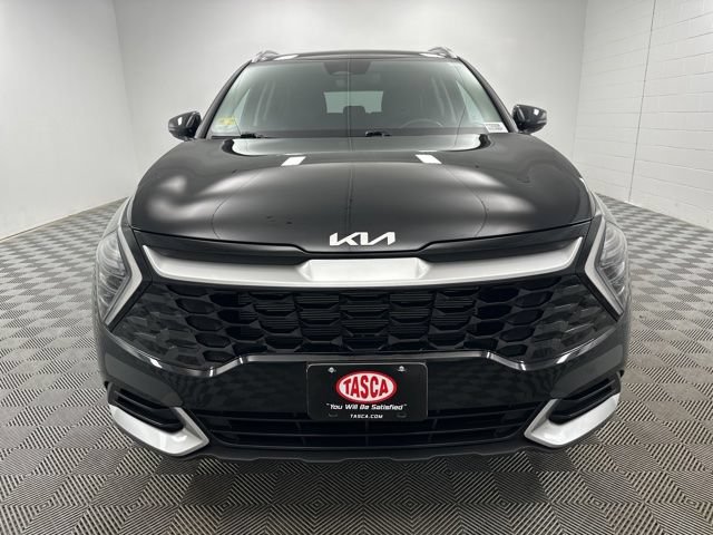 Used 2024 Kia Sportage EX AWD/4WD image 2