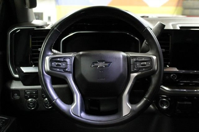 Used 2024 Chevrolet Silverado 1500 RST w/ Z71 Off-Road Package AWD/4WD image 19