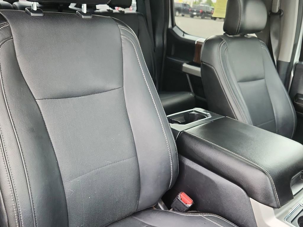 Used 2015 Ford F150 Lariat w/ Equipment Group 501A Mid image 17