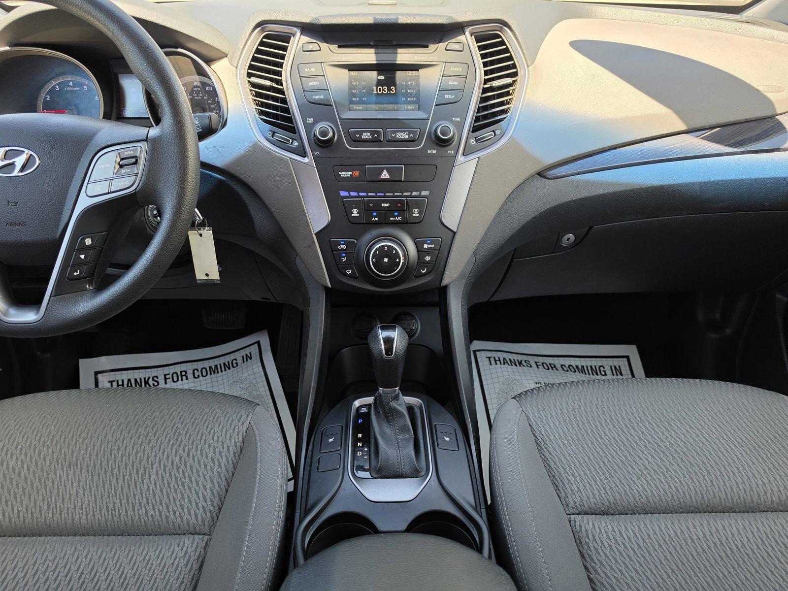 Used 2016 Hyundai Santa Fe SE AWD/4WD image 17