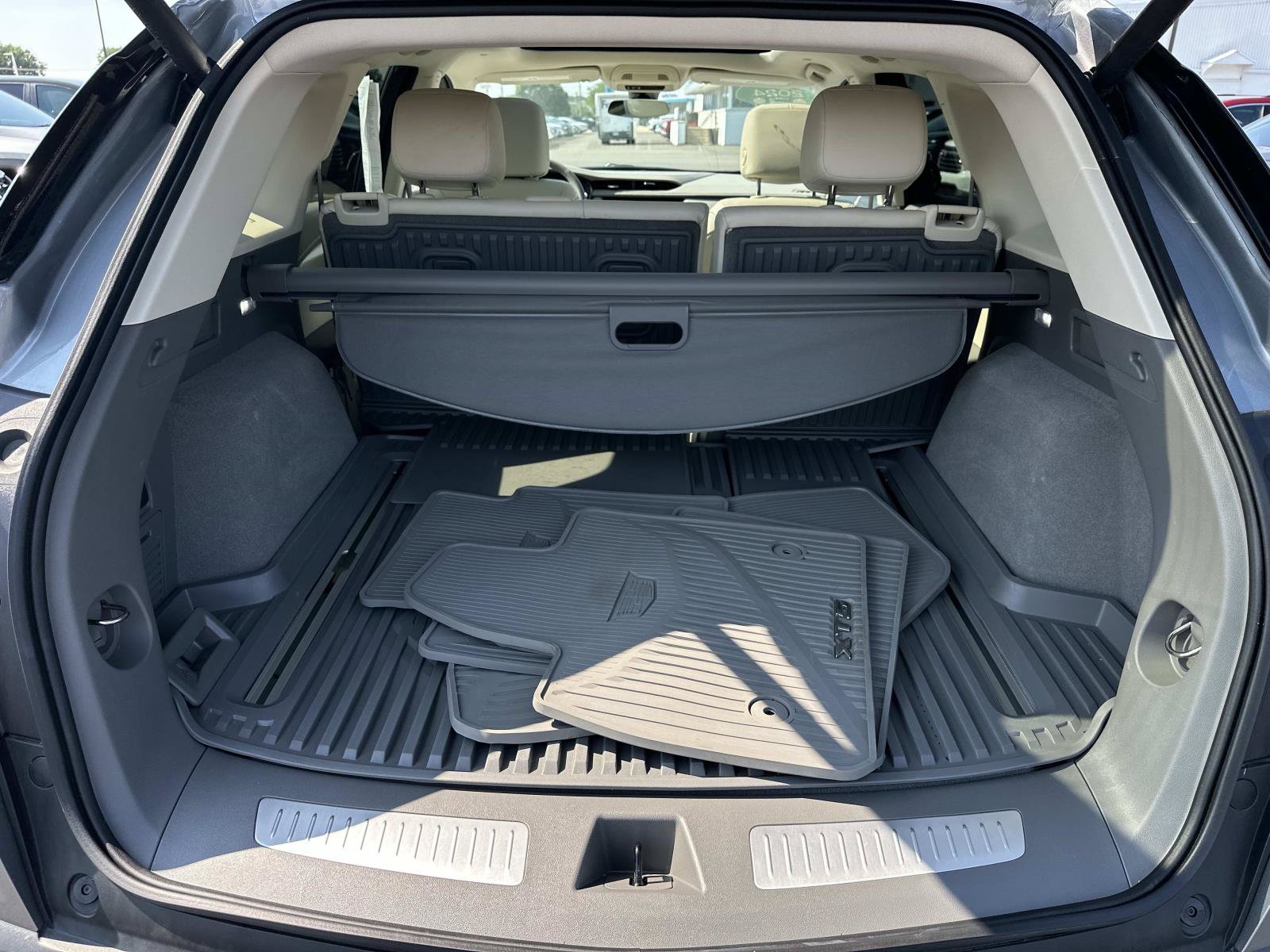 Certified 2024 Cadillac XT5 Premium Luxury AWD/4WD image 9