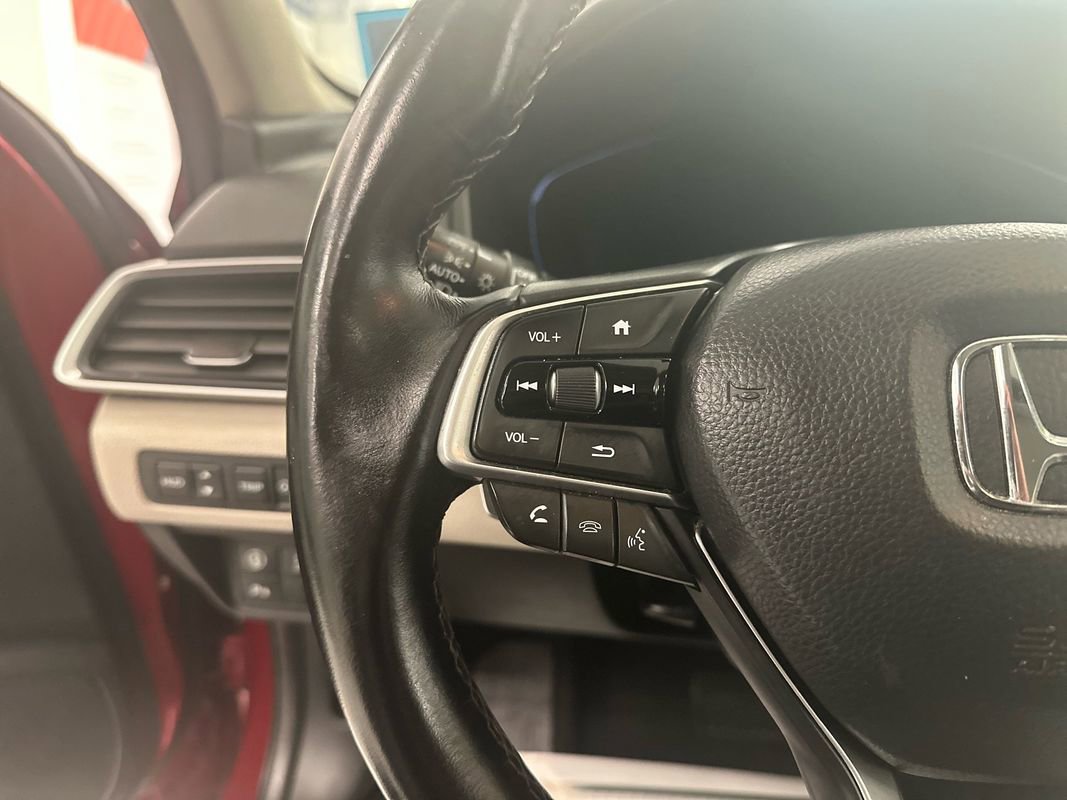 Used 2019 Honda Accord Touring image 17