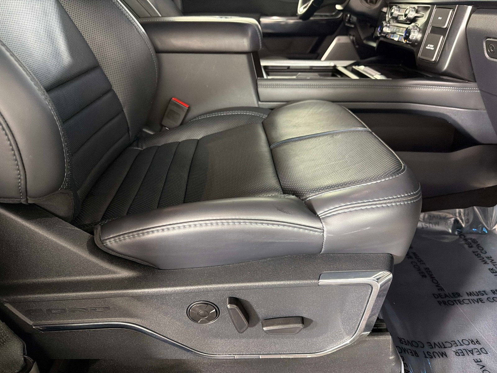 Used 2025 Ford F250 Platinum AWD/4WD image 25