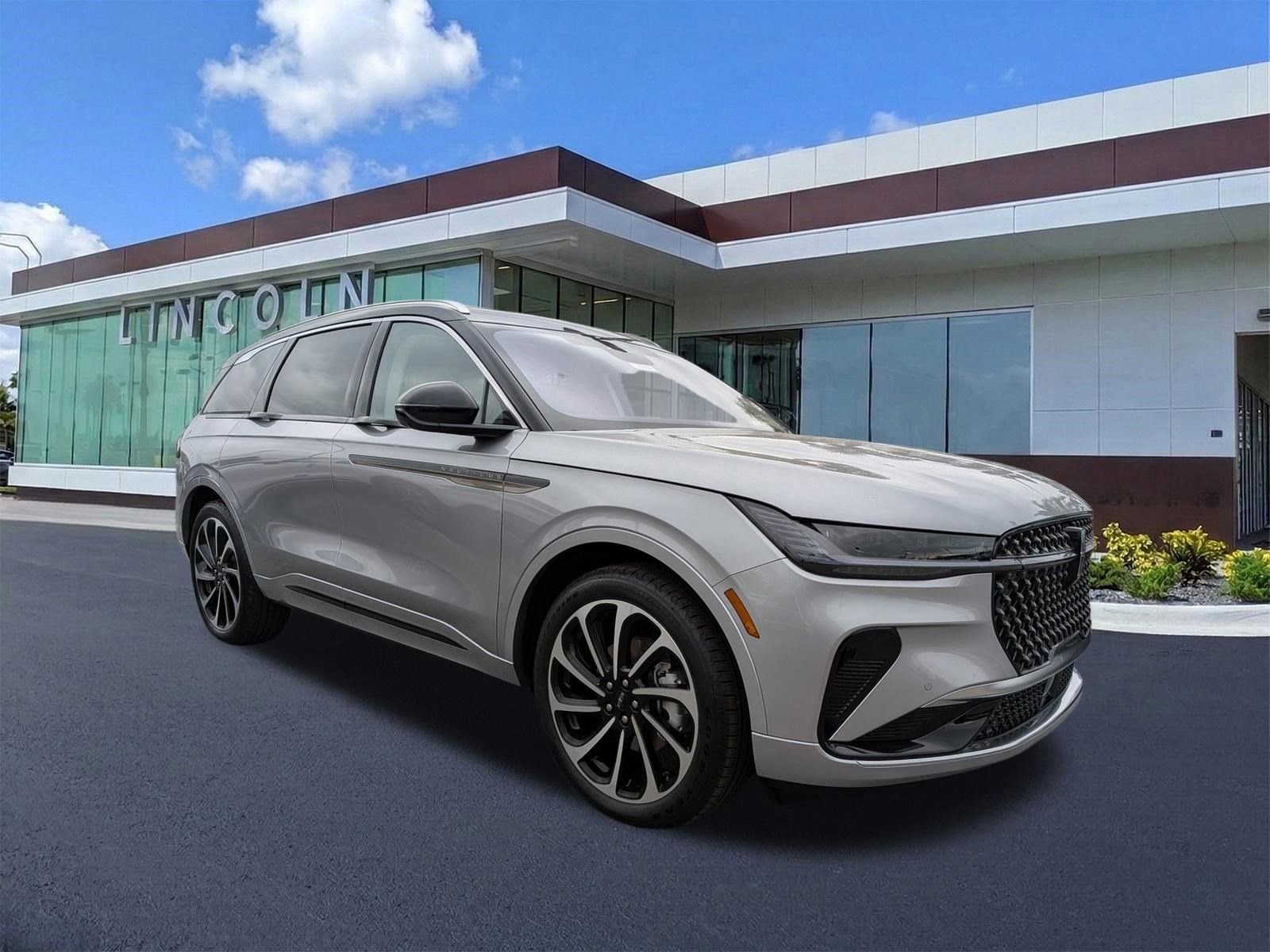 New 2026 Lincoln Nautilus Black Label image 3