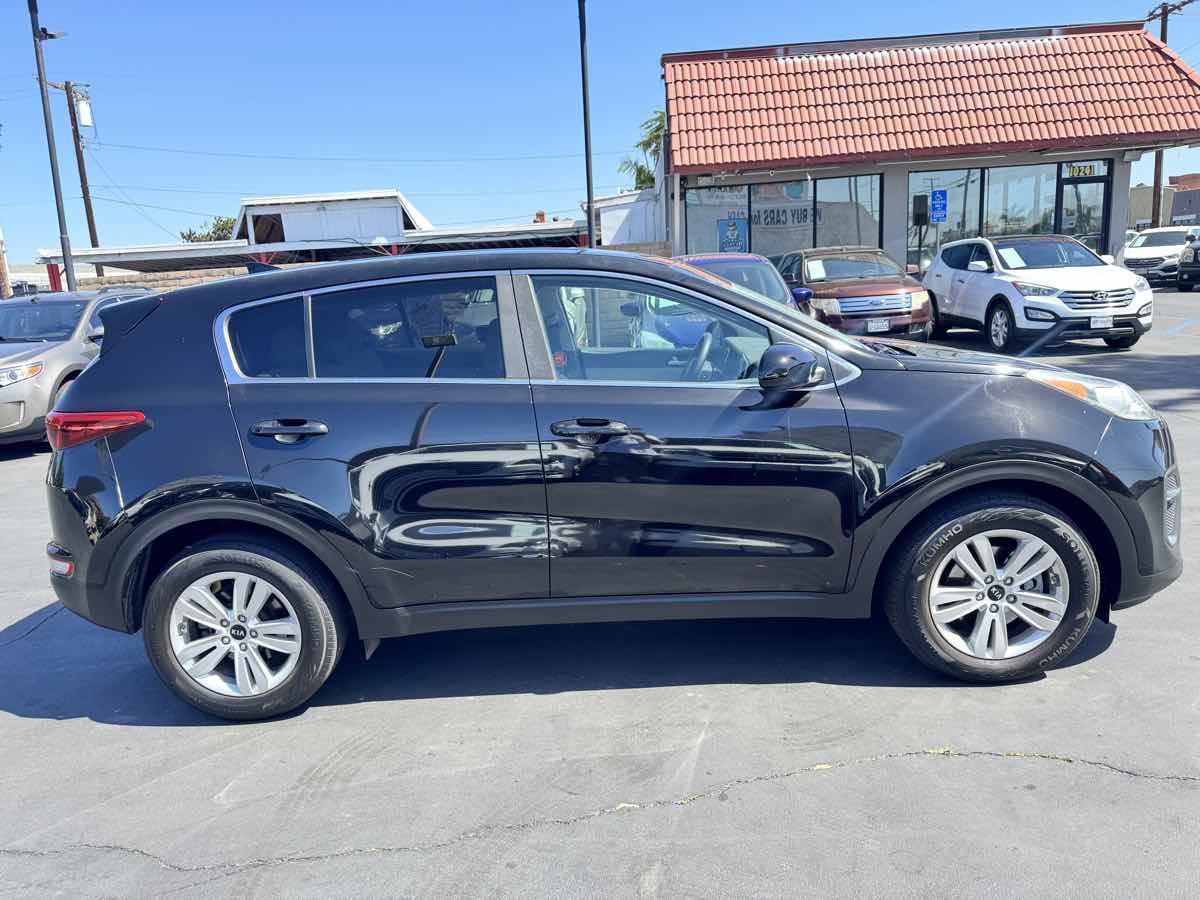 Used 2019 Kia Sportage LX FWD image 7