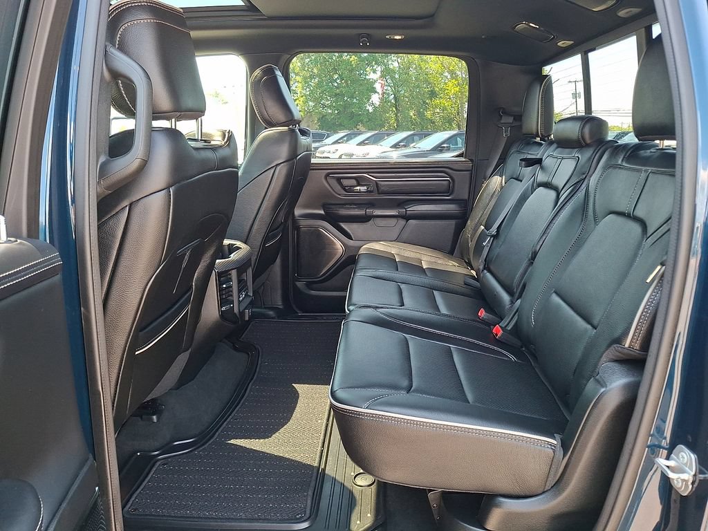 Used 2023 RAM 1500 Limited AWD/4WD image 13