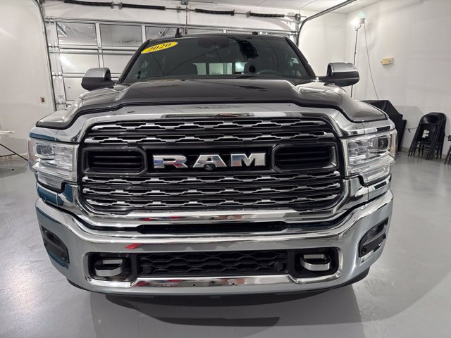 Used 2020 RAM 2500 Limited AWD/4WD image 2