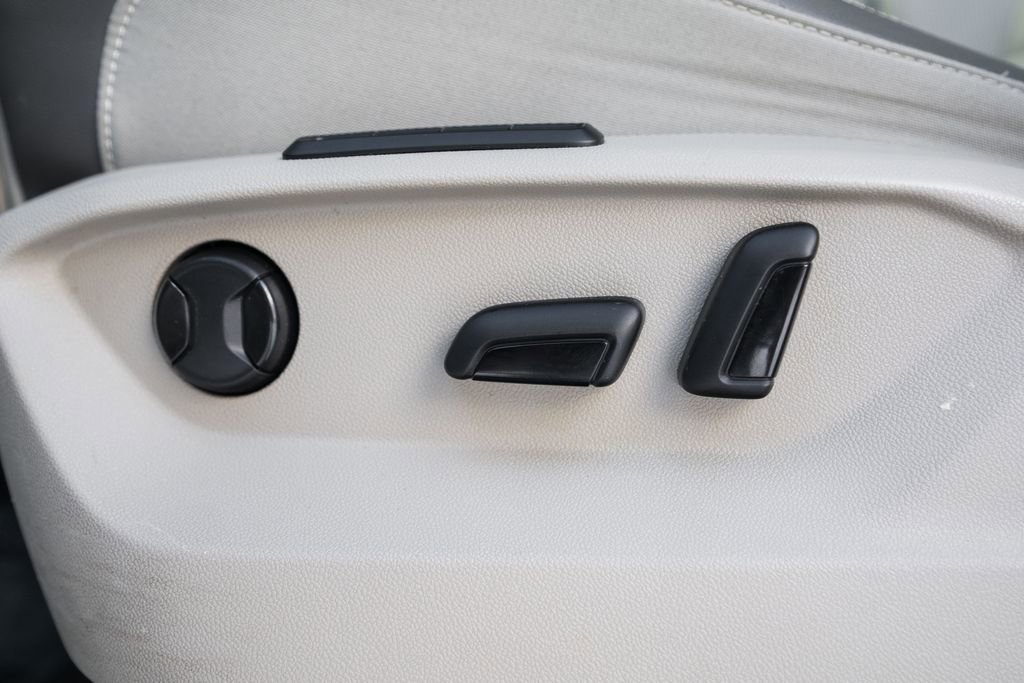 Used 2021 Volkswagen Atlas SEL Premium image 16