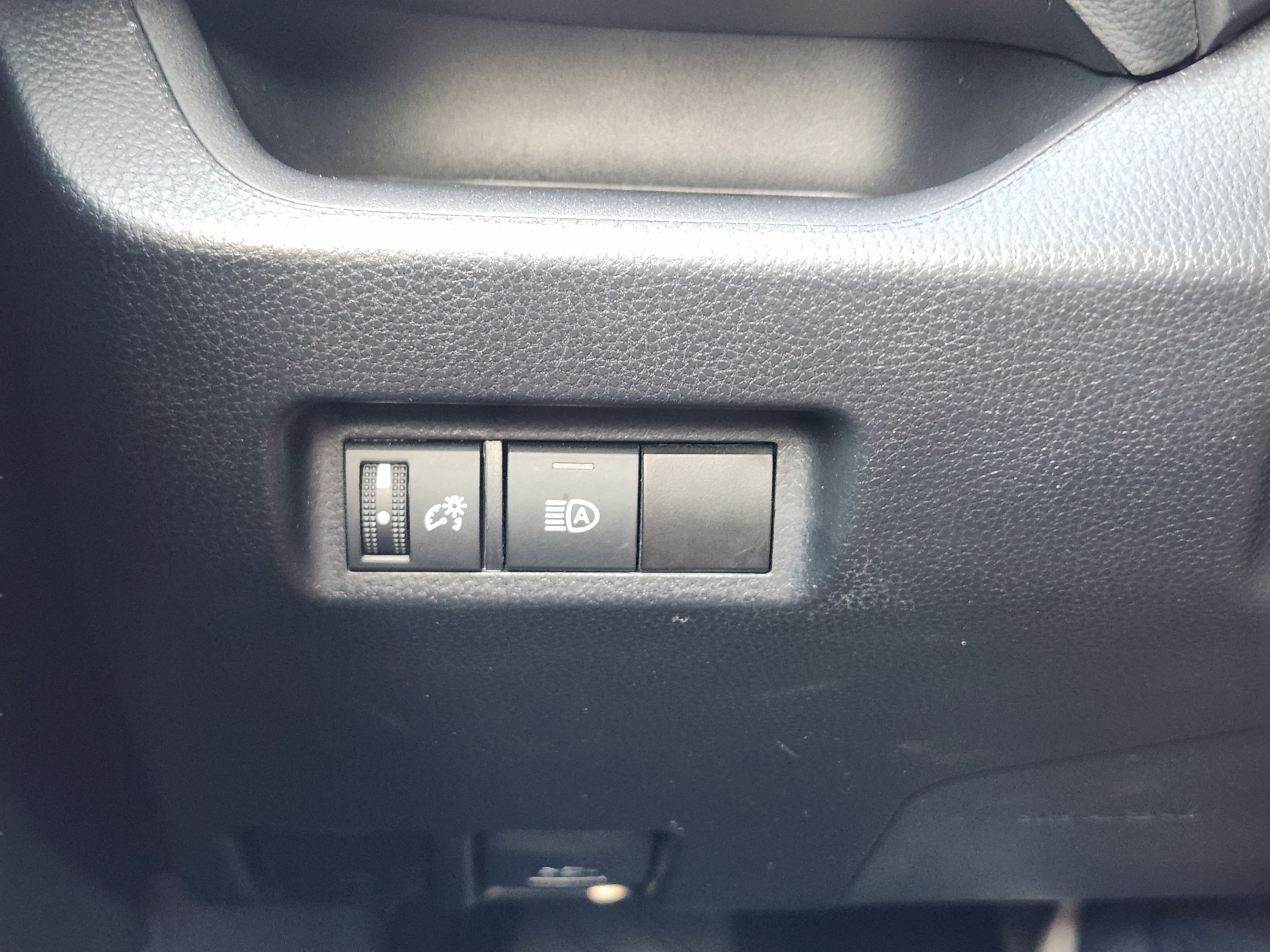 Used 2024 Toyota RAV4 Adventure AWD/4WD image 21
