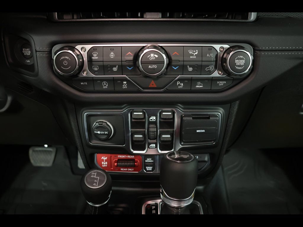 New 2026 Jeep Wrangler Unlimited Rubicon w/ Safety Group image 22