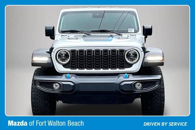 Used 2024 Jeep Wrangler Unlimited Rubicon 4xe AWD/4WD image 3