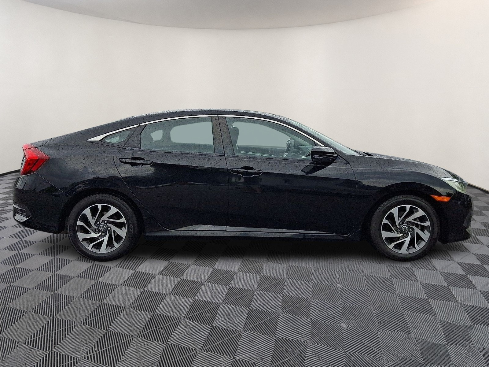 Used 2016 Honda Civic EX image 7